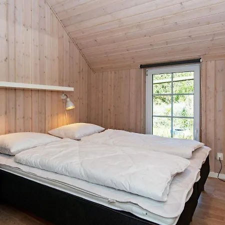 Nine-bedroom Holiday In Fano * Sonderho