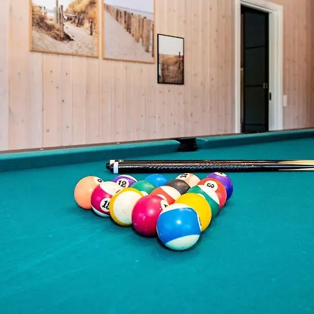 Nine-bedroom In Fano