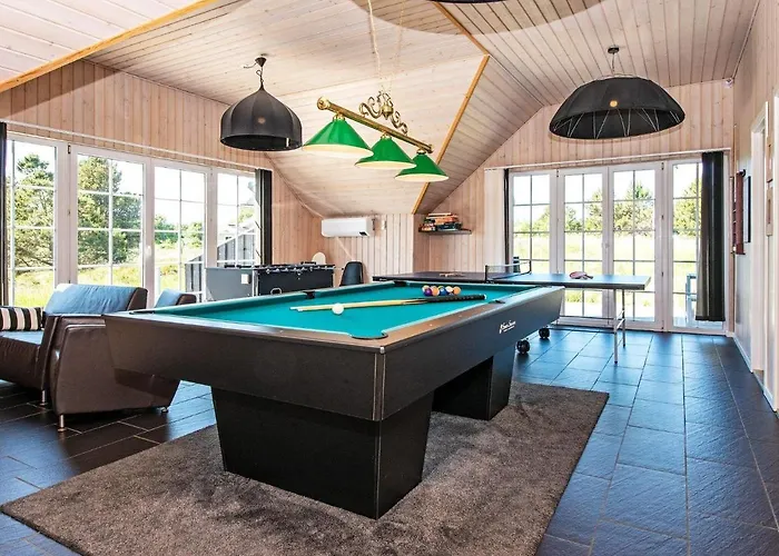 Nine-bedroom In Fano * Sønderho