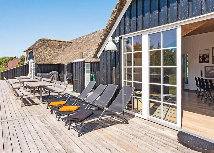 Prázdninový dům Nine-bedroom In Fano