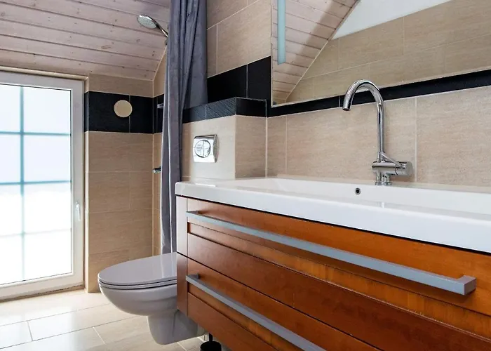 Prázdninový dům Nine-bedroom In Fano